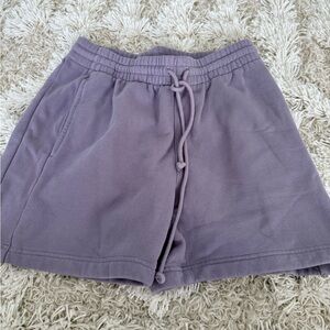 Aritzia boyfriend shorts